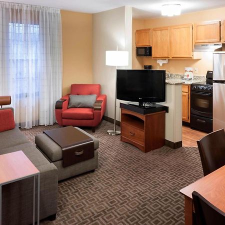Towneplace Suites Dallas Las Colinas Irving Bagian luar foto