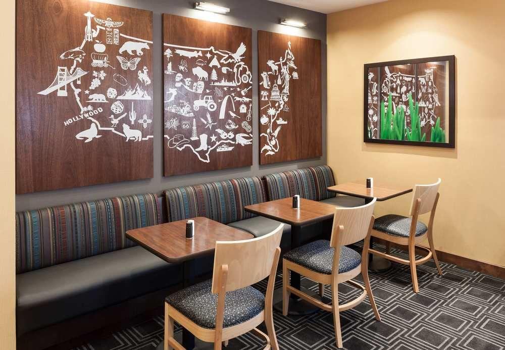 Towneplace Suites Dallas Las Colinas Irving Bagian luar foto
