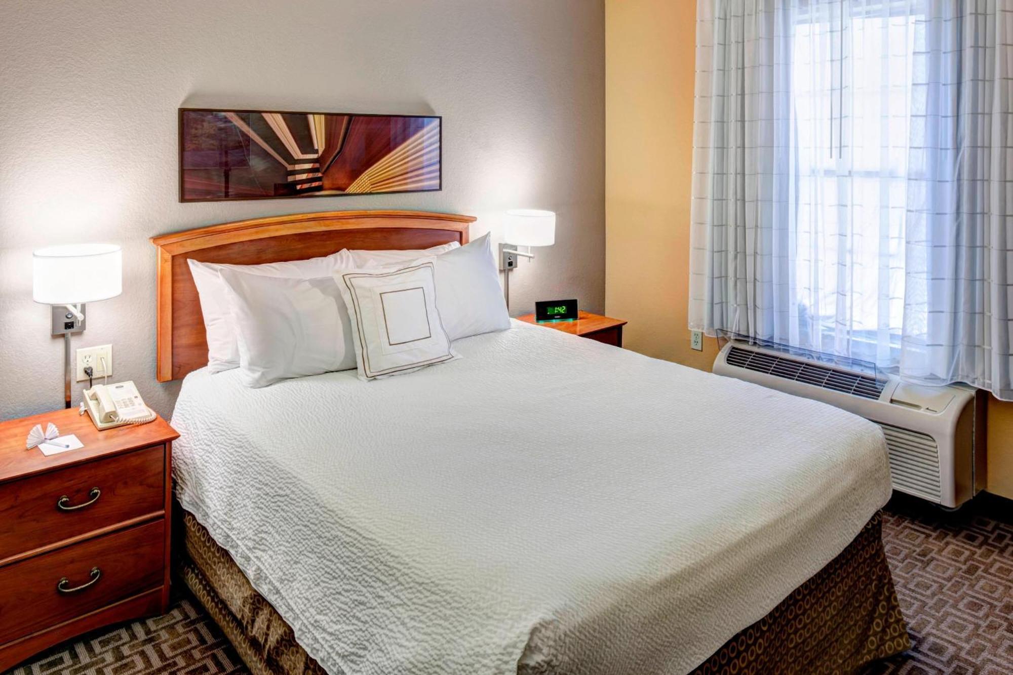 Towneplace Suites Dallas Las Colinas Irving Bagian luar foto