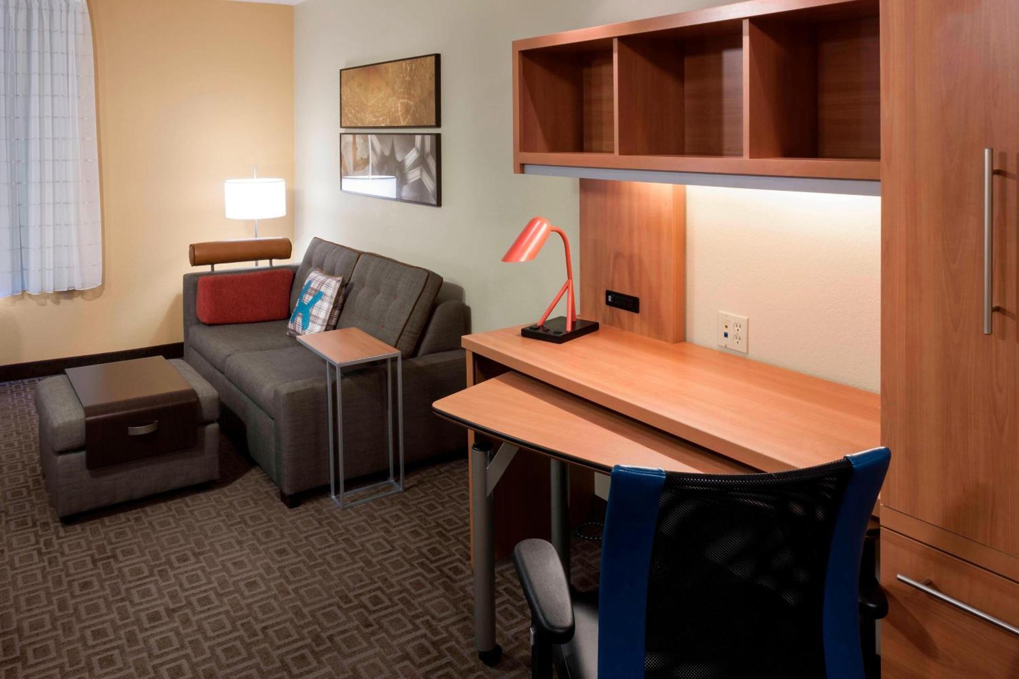 Towneplace Suites Dallas Las Colinas Irving Bagian luar foto